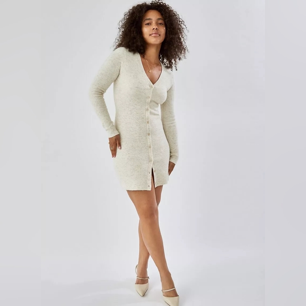 Wilfred  Long Sleeve Button down Dress in camel size xs in great condition.